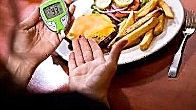 Borsch â diabetes: a yw'n bosibl bwyta, sut i goginio ar gyfer diabetig?