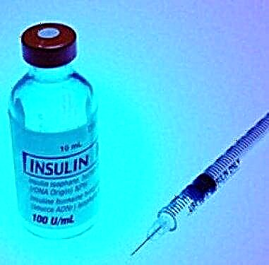 Suntikan diabetes jinis 2: perawatan insulin