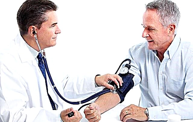 Ngawaskeun tekanan darah dina diabetes